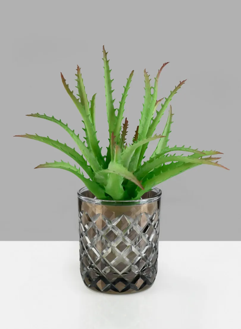 4in Diamond Cut Smoke Glass Vase