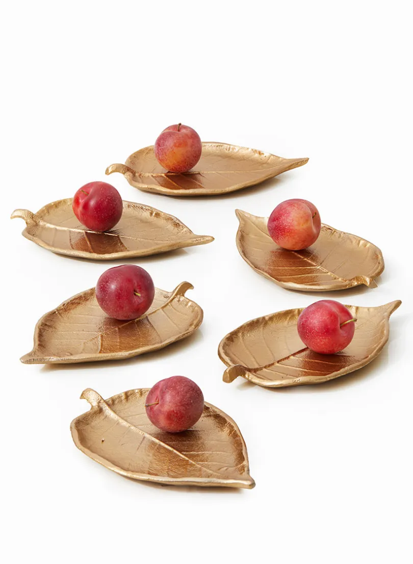 7in Gold Leaf-Shaped Tray, Set of 4