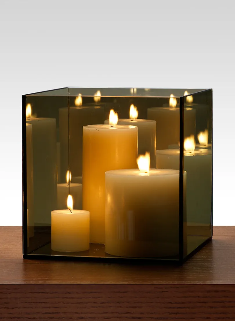 8in Square Reflective Mirror Candle Holder