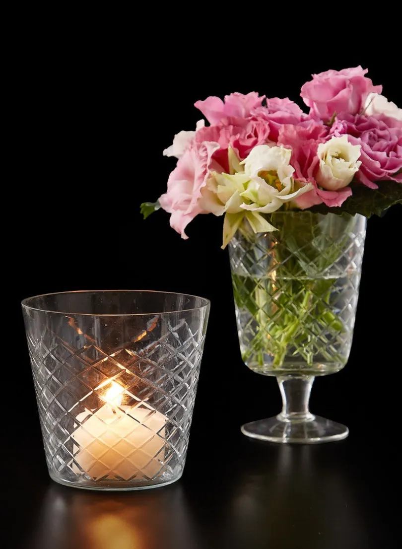 5in Tall Diamond Cut Glass Pedestal Vase