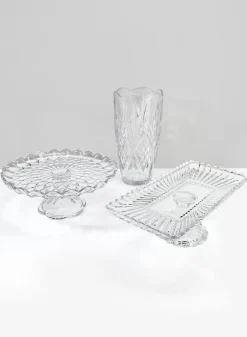 11.75in Tall Festonne Petillant Classic Glass Vase