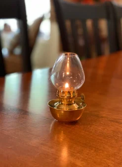 4.5in Tall Heritage Brass Oil Lamp, Mini, Set of 4