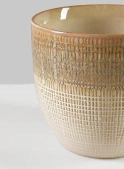 5in Tall Hinata Running Glazed Cachepot