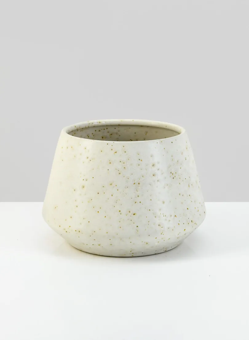 3.75in Tall Krater Rust White Pot