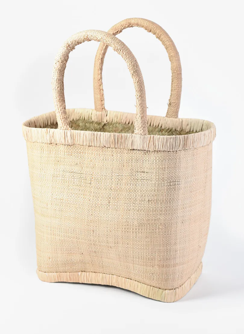 16in Tall Natural Raffia Bag with Natural Border