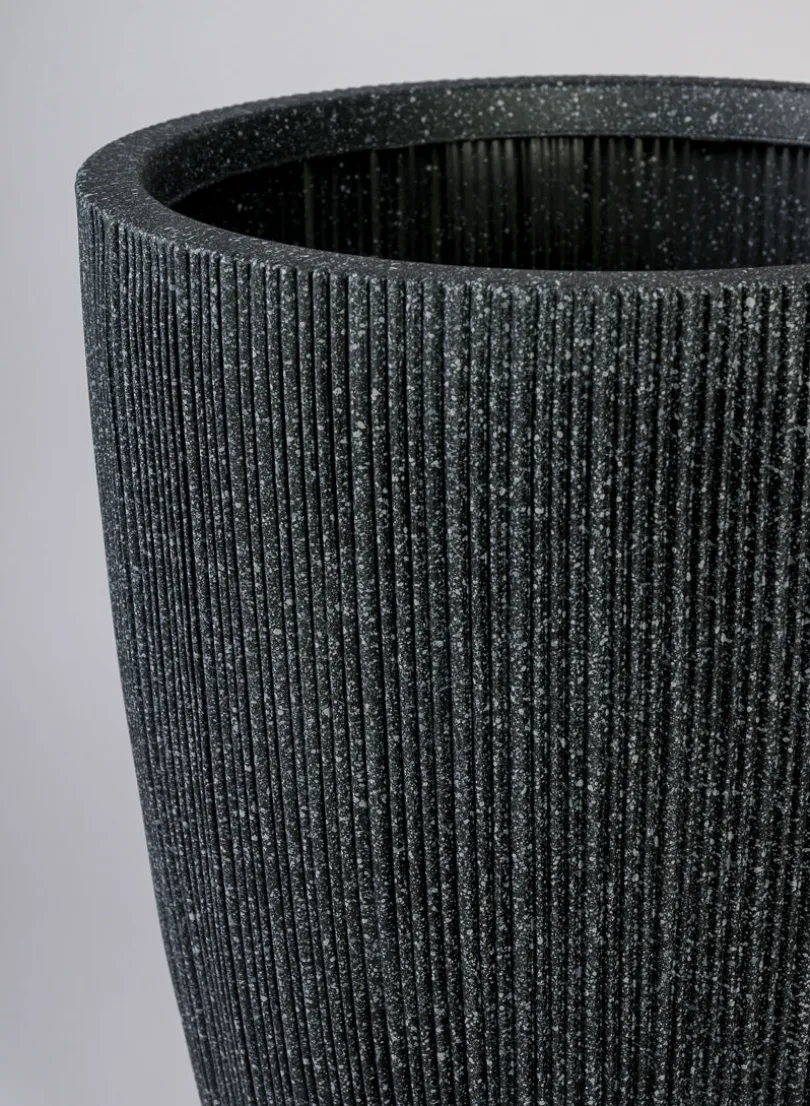 19in Tall Nordic BLK Real Look PVC Lightweight Planter