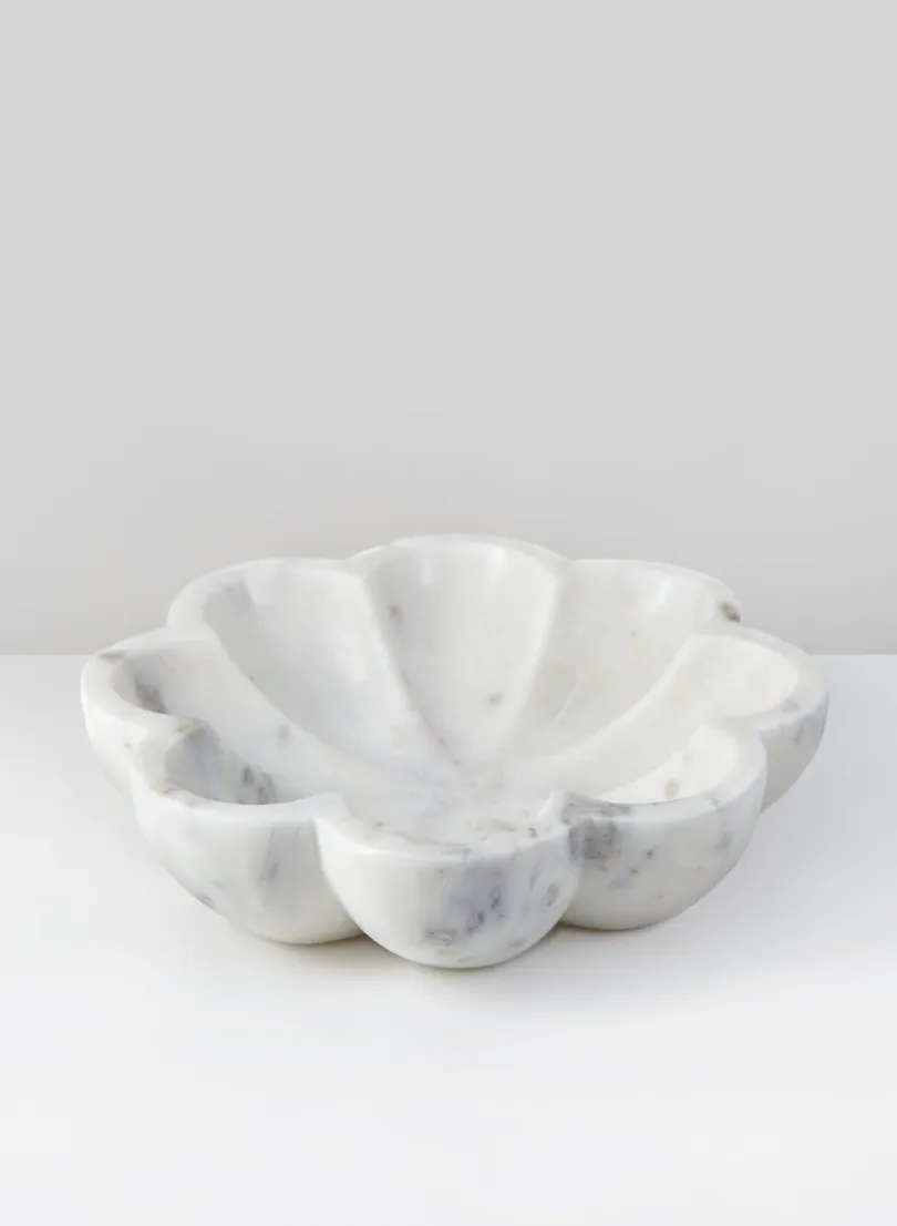 8in Wide Ashgabat White Marble Petal Tray