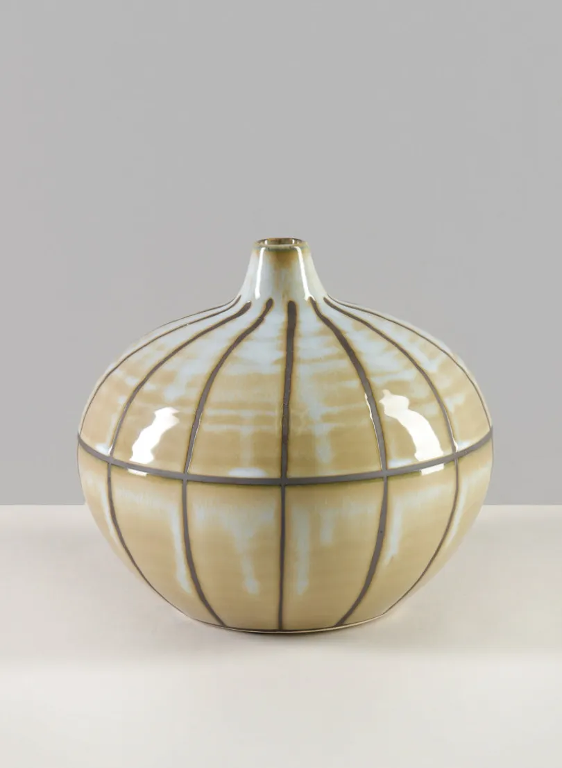 7in Wide Izushi Handcrafted Deco Ceramic Vase