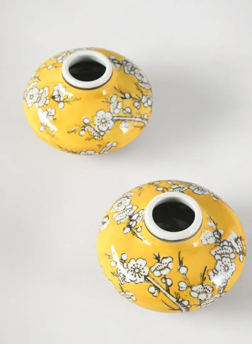 4in Wide Ming Safron Bud Ceramic Vase, Set of 2
