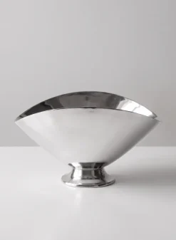 6.5in Wide Nickel Oval Bowl