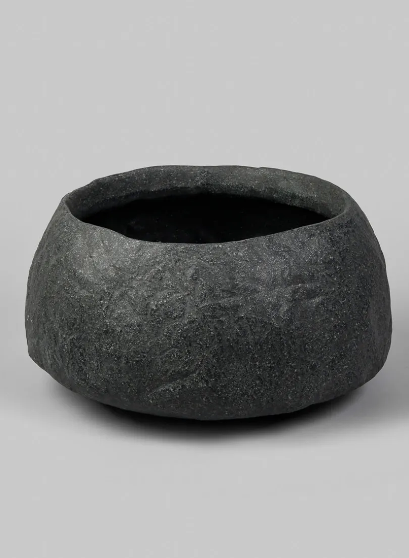 16in Wide Shirak Poly-Stone Rough Black Deep Bowl