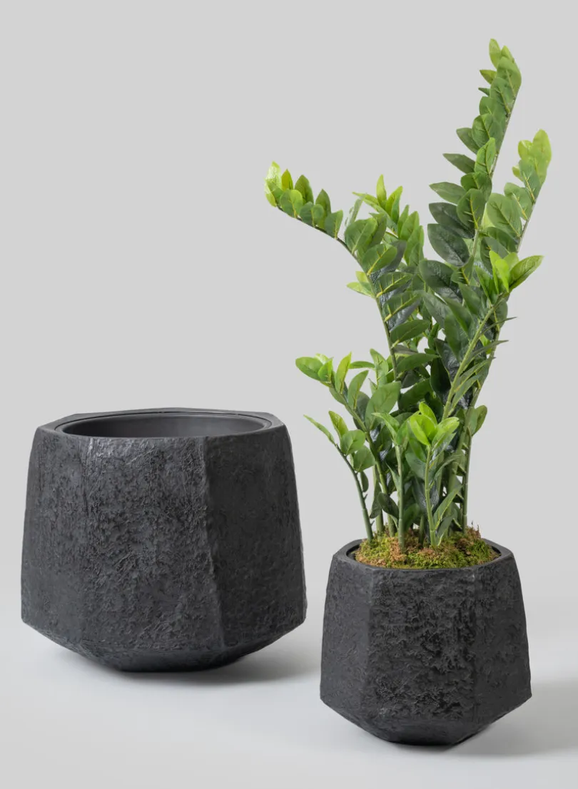 Kesari Aged Black Fiberglass Planter