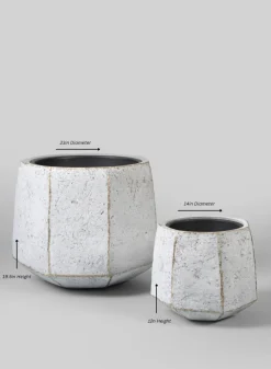 Kesari Aged White Fiberglass Planter