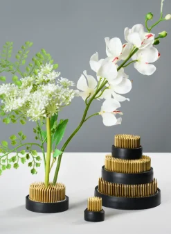 Round Floral Pin Frogs